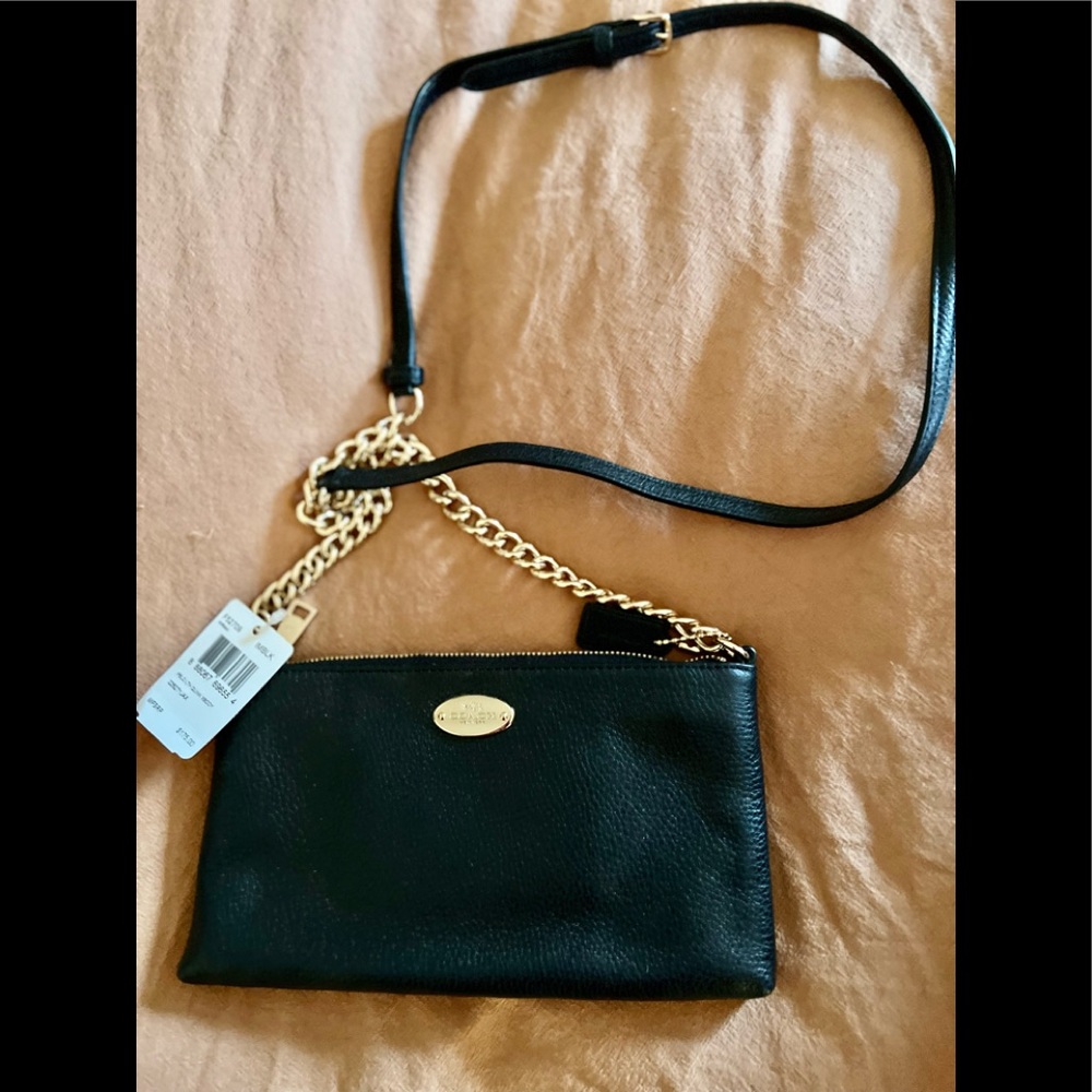 NWT Coach QUINN pebbled leather crossbody bag, black